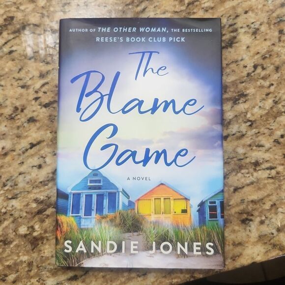 Thriller Book Bundle - Picture 4 of 7